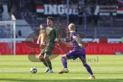 3. Liga; VfL Osnabrück - FC Ingolstadt 04; Max Besuschkow (17, FCI) Henning Bryan (27 VFL)