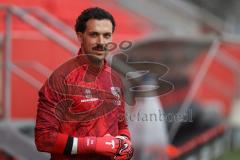 3. Liga; FC Ingolstadt 04 - Alemannia Aachen; Torwart Kai Eisele (25, FCI) vor dem Spiel