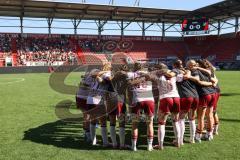 2. Frauen-Bundesliga; FC Ingolstadt 04 - SC Sand; Mannschaftsbesprechnung vor dem Spiel