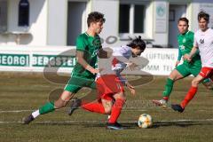 Bezirksliga OBB Nord - SV Manching - FC Schwabing München - Tobias Lang (#5 Manching) - Busch Bastian weiss Schwabing - Foto: Jürgen Meyer