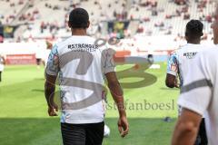 3. Liga; Rot-Weiss Essen - FC Ingolstadt 04; vor dem Spiel Aufwärmtrikot Puma stronger together, Justin Butler (31, FCI)