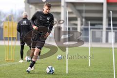 3. Liga; FC Ingolstadt 04 - Trainingsauftakt im Audi Sportpark, Trainingsgelände; Julian Kügel (31, FCI)