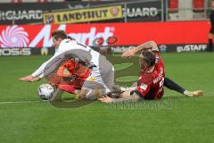 3.Liga - Saison 2022/2023 - FC Ingolstadt 04 -  Dynamo Dresden - Patrick Schmidt (Nr.9 - FCI) - Torwart Stefan Drljaca (Nr.23 - Dresden) - Foto: Meyer Jürgen