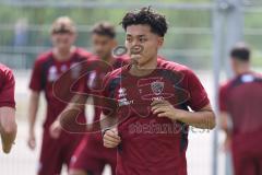 3. Liga; FC Ingolstadt 04 - Trainingsauftakt nach Sommerpause; Neuzugang Jongmin Seo (7, FCI)