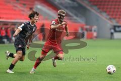 3. Liga; FC Ingolstadt 04 - Rot-Weiss Essen; Yannick Deichmann (20, FCI) Mizuta Kaito (24 RWE)