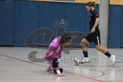 Hallenturnier MTV Ingolstadt - Saison 2025/26 - Türkisch SV Ingolstadt - SV Manching - Daniel Schweiger schwarz Manching - Yasin Baysak TW Türkisch Ingolstadt - Foto: Meyer Jürgen