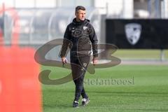 3. Liga; FC Ingolstadt 04 - Trainingsauftakt im Audi Sportpark, Trainingsgelände; Cheftrainer Michael Köllner (FCI)