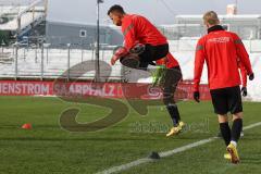 3.Liga - Saison 2022/2023 - SV 07 Elversberg - FC Ingolstadt 04 - Die Spielen dehnen sich vor dem Spiel - Marcel Costly (Nr.22 - FCI) - Foto: Meyer Jürgen