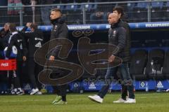 2.BL; Hamburger SV - FC Ingolstadt 04; Spiel ist aus, Niederlage, hängende Köpfe Filip Bilbija (35, FCI) Cheftrainer André Schubert (FCI)