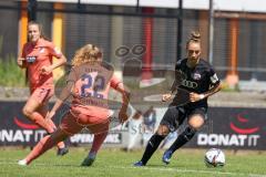 2. Frauen-Bundesliga - Saison 2021/2022 - FC Ingolstadt 04 - TSG 1899 Hoffenheim - Slipcevic Ivana (#23 FCI) - Diehm Vanessa rosa Hoffenheim - Foto: Meyer Jürgen