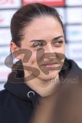 3. Liga; FC Hansa Rostock - FC Ingolstadt 04; vor dem Spiel Cheftrainerin Sabrina Wittmann (FCI)