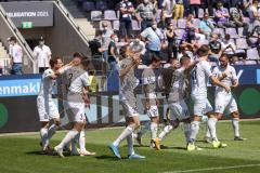 Relegation 2 - VfL Osnabrück - FC Ingolstadt 04 - Tor 2:1 durch mitte Filip Bilbija (35, FCI) Jubel mit Fatih Kaya (9, FCI) Marcel Gaus (19, FCI) Stefan Kutschke (30, FCI) Michael Heinloth (17, FCI) Dominik Franke (3 FCI) Tobias Schröck (21, FCI) Björn Pa