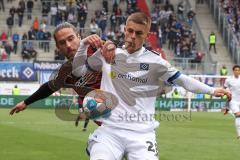 2. Fußball-Liga - Saison 2021/2022 - FC Ingolstadt 04 - Hamburger SV - Valmir Sulejmani (#33 FCI) - Miro Muheim (#28 HSV) - Foto: Meyer Jürgen