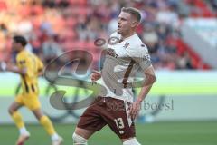 3. Liga; FC Ingolstadt 04 - Alemannia Aachen; Kapitän Extra Binde Lars Lokotsch (13, FCI)