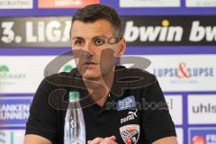 3. Liga; SpVgg Unterhaching - FC Ingolstadt 04; Pressekonferenz Cheftrainer Michael Köllner (FCI) Interview