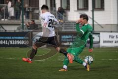 Bezirksliga - Saison 2025/26 - FC Gerolfing - SpVgg Altenerding - Flaur Bashota (Nr.23 - FC Gerolfing) - Alexander Weiher weiss Altenerding - Foto: Meyer Jürgen