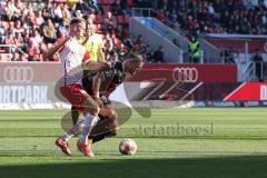 2.BL; FC Ingolstadt 04 - SSV Jahn Regensburg; Marc Stendera (10, FCI) Carlo Boukhalfa (22 SSV)