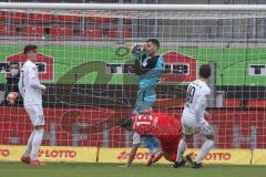 2.BL; 1. FC Heidenheim - FC Ingolstadt 04; Torwart Dejan Stojanovic (39 FCI) sicher Leipertz Robert (13, FCH) Marcel Gaus (19, FCI) Thomas Keller (27, FCI)