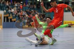 Lotto - Hallen - Bayerncup - Oberbayern -  Saison 2022/2023  - FC Fatih Ing - FC Penzberg - Finale - 1:0 - Alen Patak rot Fatih - Efe Kurtar grün Penzberg - Foto: Meyer Jürgen