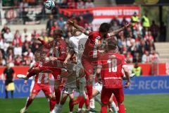 3. Liga - Saison 2023/24 - Rot-Weiss Essen - FC Ingolstadt 04 -  - Tobias Schröck (Nr.21 - FCI) - Jose Enrique Rios Alonso (#23 Essen) - Foto: Meyer Jürgen