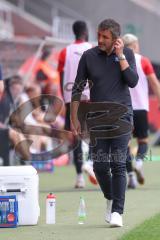 3.Liga - Saison 2023/2024 - FC Ingolstadt 04 -  1. FC Saarbrücken - Cheftrainer Michael Köllner (FCI) - nach dem Anschlusstreffer durch Patrick Schmidt (Nr.39 - Saarbrücken) - Foto: Meyer Jürgen