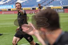 3. Liga - MSV Duisburg - FC Ingolstadt 04 - Tor Jubel Marcel Gaus (19, FCI) zeigt zu Dennis Eckert Ayensa (7, FCI)