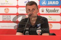 3. Liga - Saison 2023/24 - Rot-Weiss Essen - FC Ingolstadt 04 -  - Cheftrainer Michael Köllner (FCI)  Pressekonferenz nach dem Spiel -  - XXXXX - Foto: Meyer Jürgen