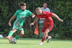 Kreisklasse - Saison 2025/26- TSV Lenting - SV Eitensheim - Leo Stojanovski grün Lenting - Mathias Ernst rot Eitensheim - Foto: Meyer Jürgen