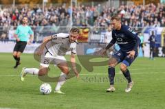 3. Liga; VfB Oldenburg - FC Ingolstadt 04; Zweikampf Kampf um den Ball David Kopacz (29, FCI) Plautz Justin (31 VfB)