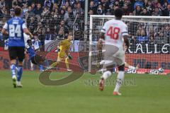 3. Liga; Arminia Bielefeld - FC Ingolstadt 04; Torwart Marius Funk (1, FCI) keine Chance Tor Jubel Treffer 3:0 Biankadi Merveille (17 AB)