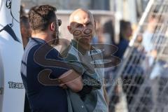 2.BL; FC Ingolstadt 04 - Neuer Cheftrainer Andre Schubert mit Co-Trainer Asif Saric im ersten Training, Geschäftsführer Manuel Sternisa (FCI)