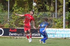Kreisklasse - Saison 2024/25- Türk SV Ing - FC Arnsberg - Enis Kuqanaj rot Türk SV - Bernd Lechermann blau Arnsberg - Foto: Meyer Jürgen