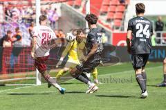 3. Liga; FC Ingolstadt 04 - VfL Osnabrück; Torchance verpasst Gustav Christensen (24, FCI) Torwart Jonsson Lukas (21 VFL) #Janotta Theo (20 VFL) Müller Jannik (24 VFL)