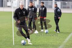 3. Liga; FC Ingolstadt 04 - Trainingsauftakt im Audi Sportpark, Trainingsgelände; Benjamin Kanuric (8, FCI)