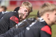 Toto-Pokal; FV Illertissen - FC Ingolstadt 04; vor dem Spiel Luca Lechner (4, FCI)