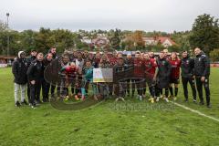 Toto-Pokal; VfB Eichstätt - FC Ingolstadt 04; Sieg im Elfmerterschiessen, Scheckübergabe ans Team Gruppenfoto mit Lotto