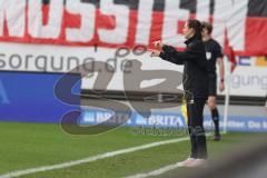 3. Liga - Saison 2025/26 - SV Wehen/Wiesbaden - FC Ingolstadt 04  - Cheftrainerin Sabrina Wittmann (FCI) - XXXXX - Foto: Meyer Jürgen