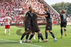 3. Liga; Rot-Weiss Essen - FC Ingolstadt 04; Ausgleich Tor Jubel Treffer Tobias Bech (11, FCI) 2:2 mit Justin Butler (31, FCI) Thomas Rausch (45, FCI) Tim Civeja (8, FCI) Arian Llugiqi (25, FCI)