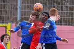 A - Junioren Bundesliga Süd/Südwest -  Saison 2021/2022 - FC Ingolstadt 04 - 1. FC Saarbrücken - Udebuluzor Michael (#21 FCI) - Foto: Meyer Jürgen