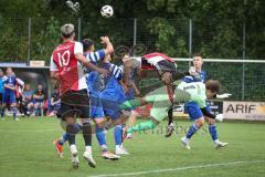 Kreisliga - Saison 2026/27- Türkisch SV Ingolstadt - SV Hundszell - Lucas Steinbach TW Hundszell - Emre Erdogan rot Türkisch  - Foto: Meyer Jürgen