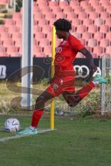 Bayernliga Nord - Saison 2023/2024 - FC Ingolstadt 04 - SSV Jahn Regensburg - Michael Udebuluzor (Nr.24 - FCI U21) beim Eckball - Foto: Meyer Jürgen