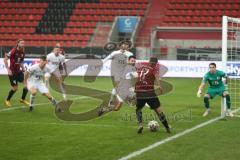 3. Fußball-Liga - Saison 2020/2021 - FC Ingolstadt 04 - FC Viktoria Köln - Michael Heinloth (#17,FCI)  - Sebastian Mielitz Torwart (#1 Köln) - Foto: Meyer Jürgen