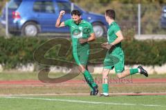 2023_10_22 - Bezirksliga - Saison 2023/24 - TSV Gaimersheim - SV Waldeck -  Der 1:0 Führungstreffer durch - Zoltan Vati grün Gaimersheim - Manuell Bittlmayer (Nr.33 - Gaimersheim) -  - jubel - Foto: Meyer Jürgen