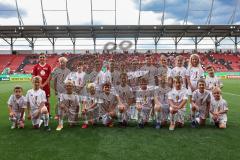 DFB Pokal; FC Ingolstadt 04 - SV Darmstadt 98; Einlaufkinder VW