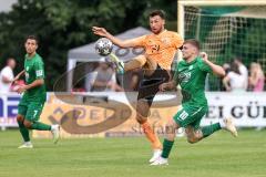 Toto-Pokal; SV Manching - FC Ingolstadt 04; Lukas Fröde (34, FCI) Sebastian Graßl (SVM)