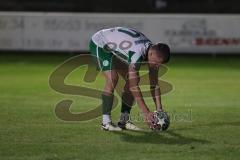 Landesliga - Saison 2025/26 - SV Manching - SSV Niedersonthofen - Luca Bienek (Nr.16 - SV Manching) wird im Strafraum gefoult und es gibt Strafstoß - Sebastian Graßl (Nr.10 - SV Manching) verschießt den Elfmeter - Foto: Meyer Jürgen
