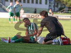 Landesliga - Freundschaftsspiel - Saison 2026/27 - SV Manching - FC Ingolstadt 04 II - Leon Peric (Nr.20 - SV Manching) verletzt am Boden - XXXXX - Foto: Meyer Jürgen
