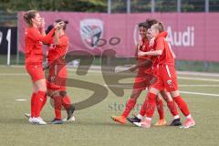 Frauen - Bayernliga -  FC Ingolstadt 04 II -SV Frensdorf -  Der 1:0 Führungstreffer durch Melina Prawda rot FCI - Jubel  - Foto: Meyer Jürgen