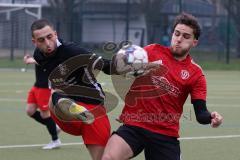 Bezirksliga - 2022/2023 - FC Fatih Ingolstadt - SpVgg Feldmoching - Quirin Nuber schwarz Fatih - Noah Maslaton
rot Feldmoching - Foto: Meyer Jürgen