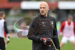 Toto Pokal; Halbfinale; FV Illertissen - FC Ingolstadt 04; vor dem Spiel Torwart-Trainer Robert Wulnikowski (FCI)